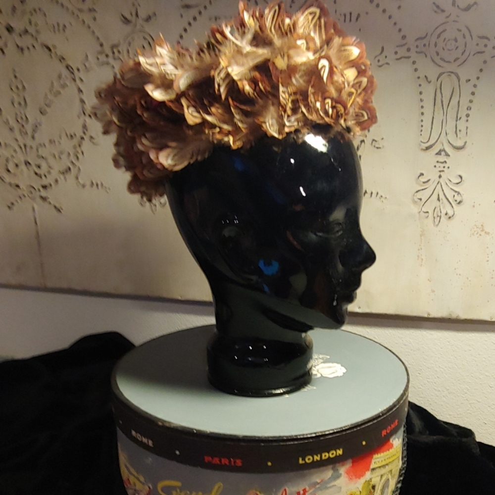 Vintage Feather Hat - Picture 3 of 6